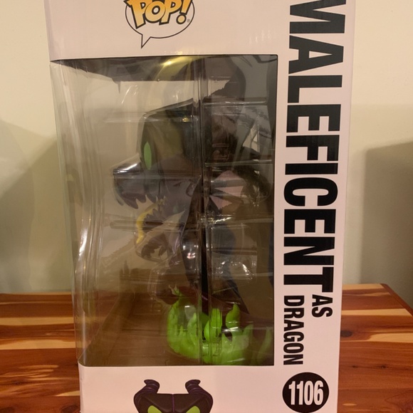 Funko Maleficent as Dragon (Jumbo) - Picture 2 of 6